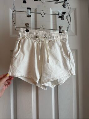 Crane Shorts